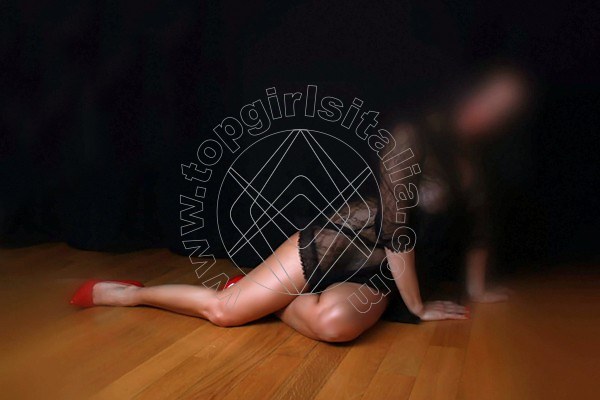 Foto 8 di Cloe Hot girls Cavi Di Lavagna