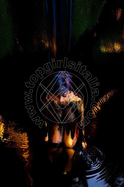 Foto 5 di Coco Madame Tantrica girls Viareggio