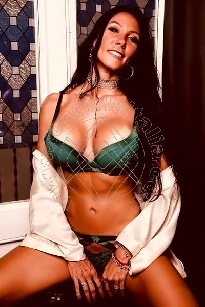 Foto 5 di Darcey girls Isernia