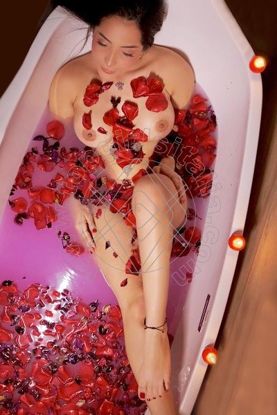 Foto hot 1 di Angel Dark girls Alessandria