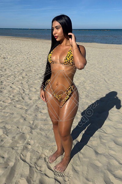 Foto 1 di Suzy Brasiliana girls Lucca