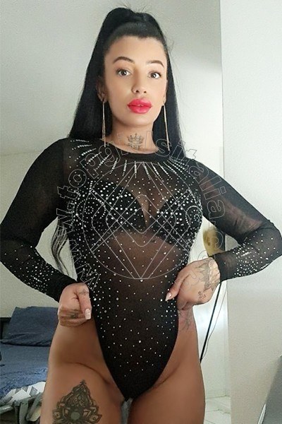 Foto 4 di Kim Luxury girls Foggia