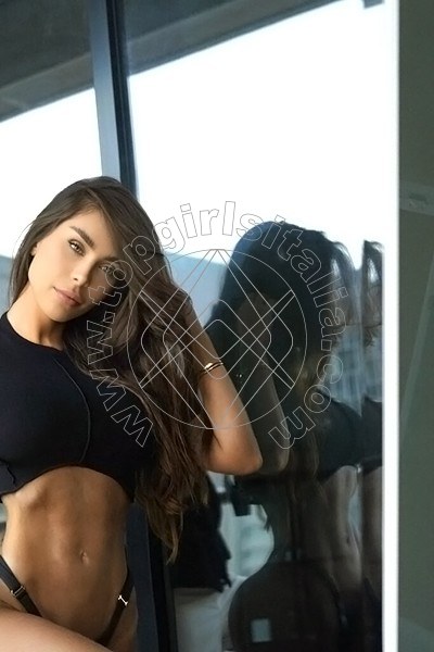 Foto 1 di Irina Hot girls Monza