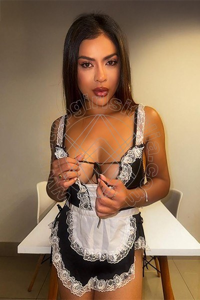 Foto 5 di Ines girls Bari