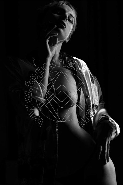 Foto 5 di Chantilly Doll girls Como