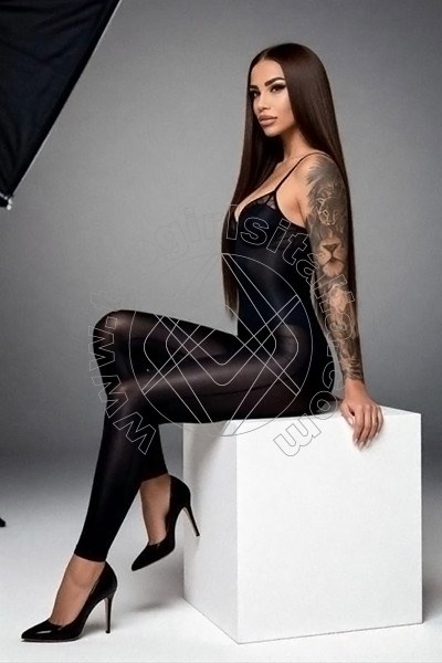 Foto 8 di Ailena gfe hott girls Potenza