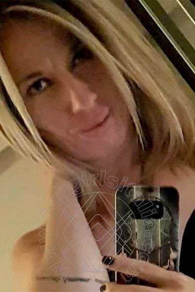 Foto selfie 17 di Clara Milf Uruguyana girls Torino