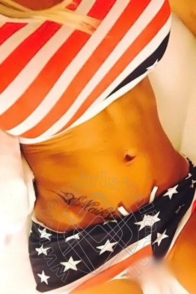 Foto selfie 4 di Edona james girls Stoccarda