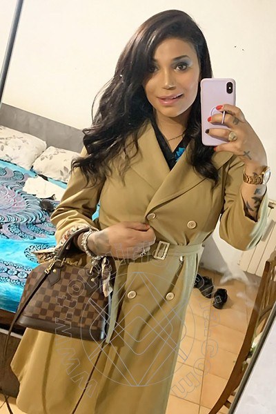 Foto selfie 6 di Amanda Ferrari girls Alba Adriatica