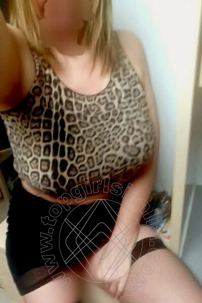 Foto selfie 2 di Claudia Milf girls Piacenza