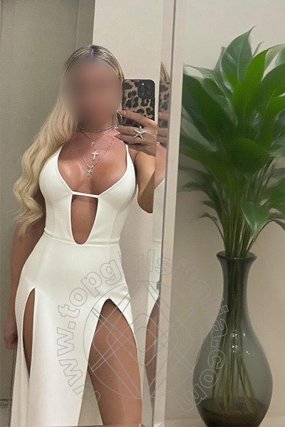 Foto selfie 3 di Cecilia girls Brindisi