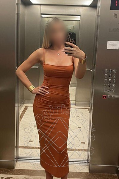 Foto selfie 2 di Cecilia girls Brindisi